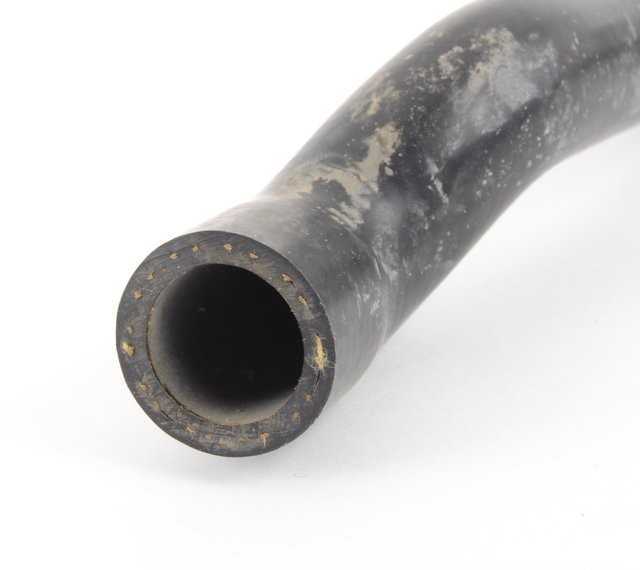 BMW E28 šildytuvo įleidimo žarna originali 64211370258