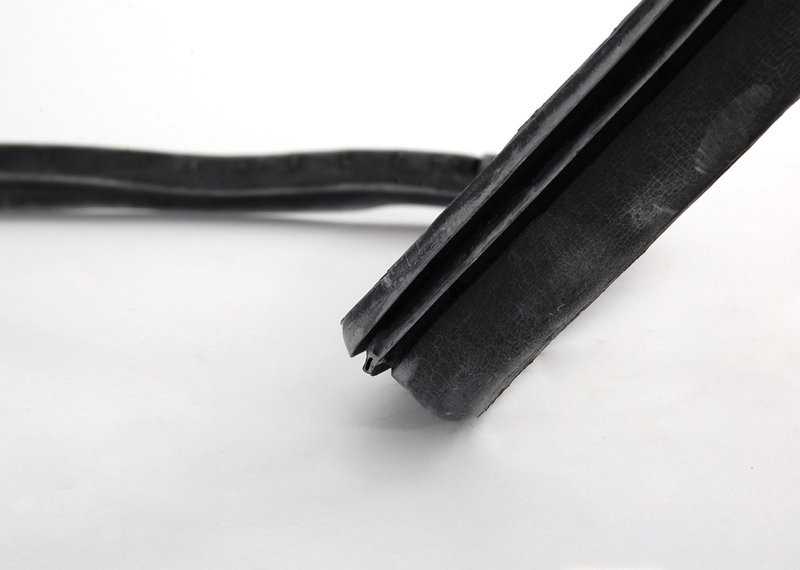 BMW E30 3' Kairiojo Dichtung Originalus 51221888213
