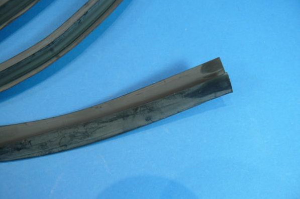 BMW E30 E30 originali tarpinė 51112233055