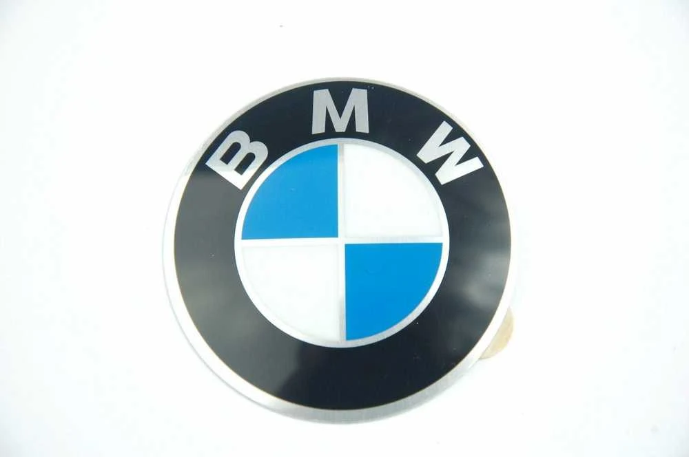 BMW E30 E32 emblema lipdukas ratų centriniam dangteliui originalus 36131181081