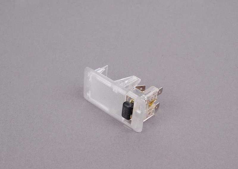 BMW E30 interjero žibintas originalus 63311376046