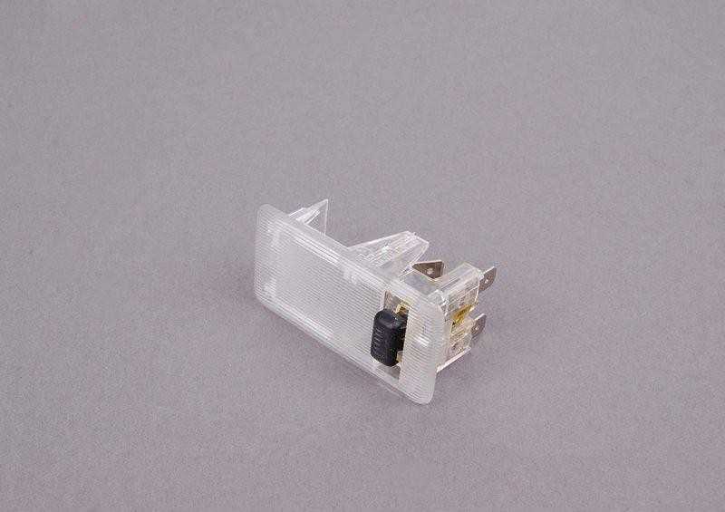 BMW E30 interjero žibintas originalus 63311376046