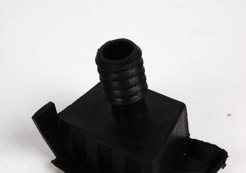 BMW E30 Kietosios stogo atramos dangtelis kairėje pusėje originalus 51431942787