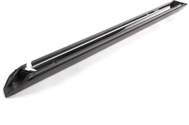 BMW E30 lipdiniai galinis dešinysis sparnas originalus 51131965106