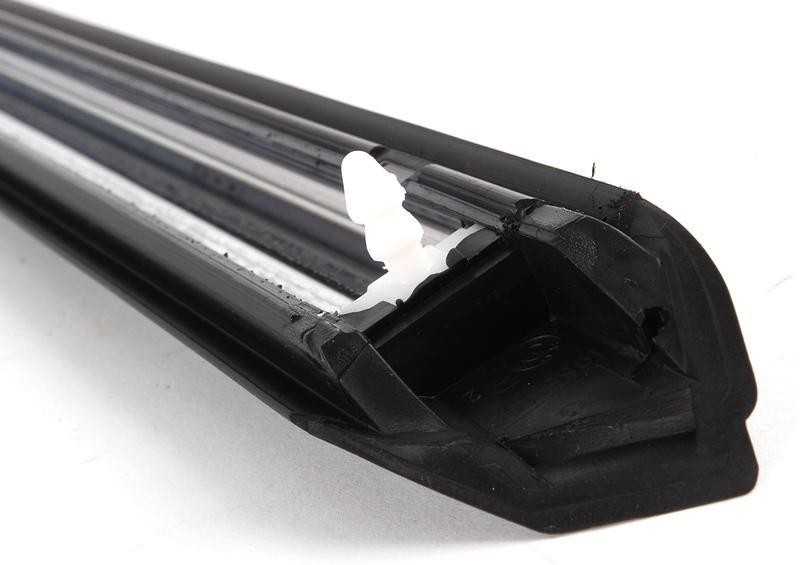 BMW E30 lipdiniai galinis dešinysis sparnas originalus 51131965106