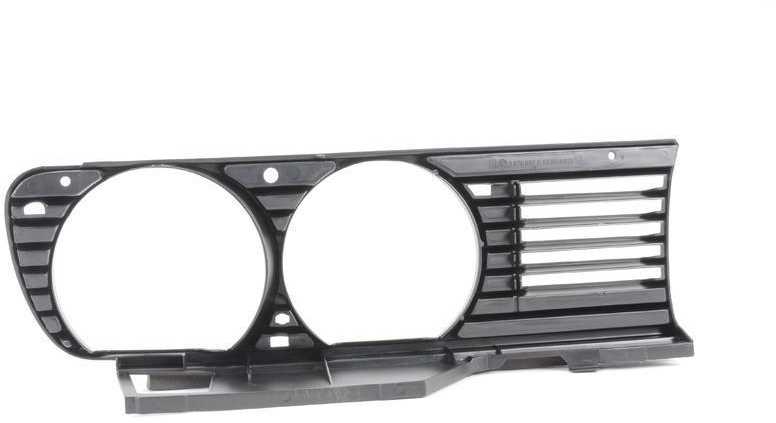 BMW E30 priekinio žibinto grotelės dešinėje originalios 51131876092