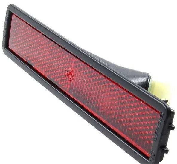 BMW E30 šoninis gabaritinis žibintas galinis originalus 63141380561