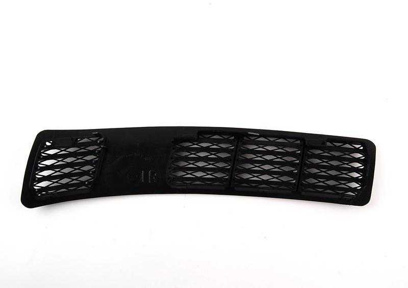 BMW E30 variklio dangčio gaubto priekinio stiklo grotelės Dešinysis originalus 51131904572
