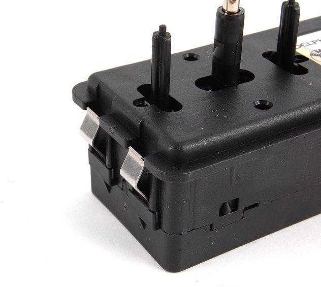 BMW E31 priekinės kairės pusės sėdynės jungiklis originalus 61311388110