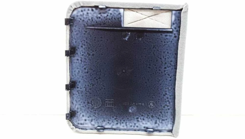 BMW 8 E31 Stumdomojo Stogo Variklio Dangtis Originalus 51448156368