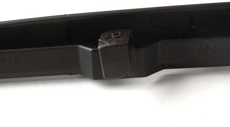 BMW E34 E36 E39 E65 lemputės lizdas originalus 63211379399