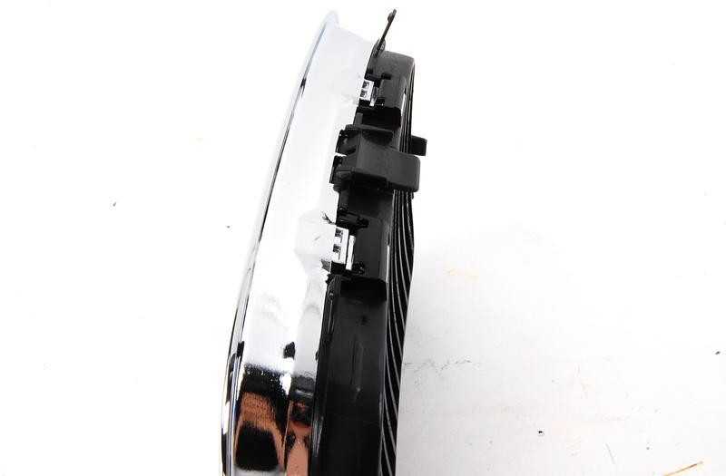 BMW E36 3' Dešinysis Ziergitter Originalus 51138206610