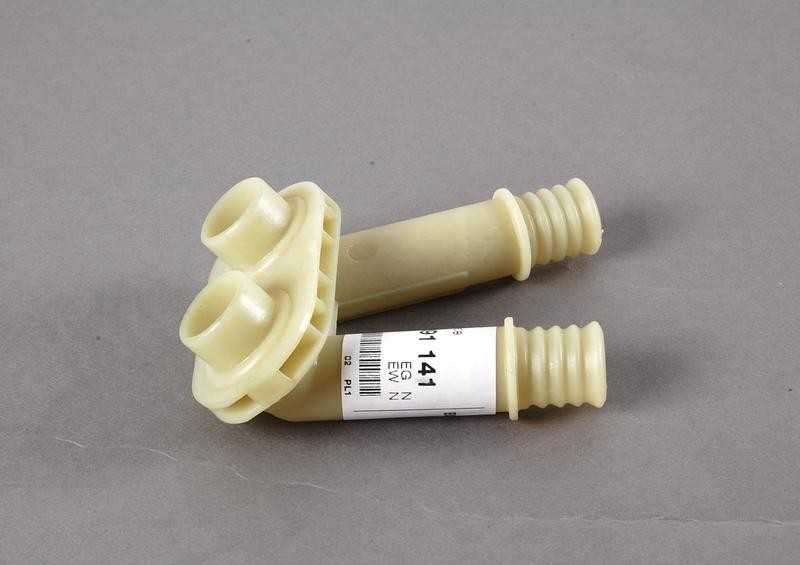 BMW E36 aušinimo sistemos jungties vamzdelis originalus 64118391141