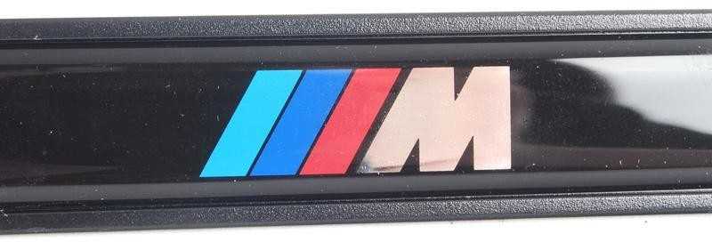 BMW E36 durelių apvado emblema, emblema su ženkliuku, originali 51132264666