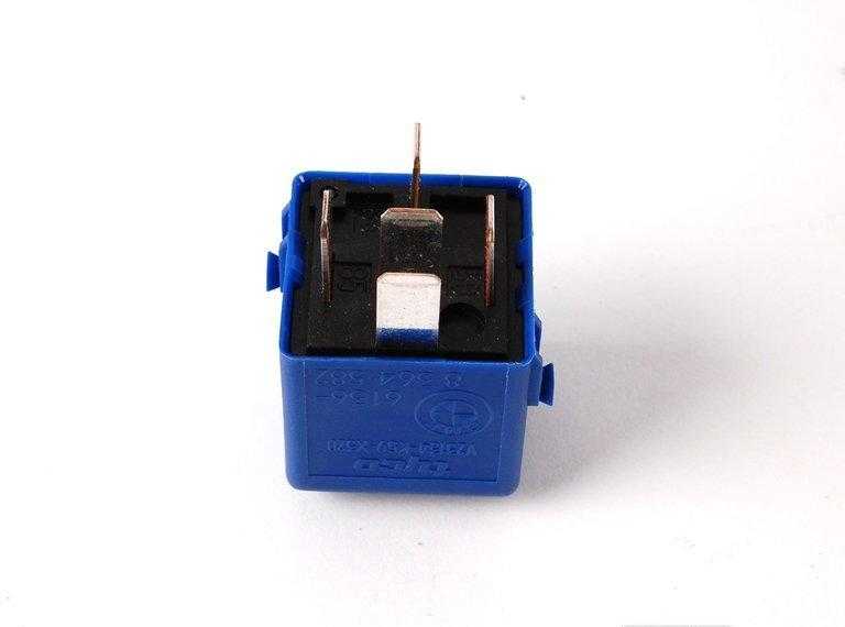 BMW E36 E46 Rele Sukurys Kontaktas Originalus 61368364582