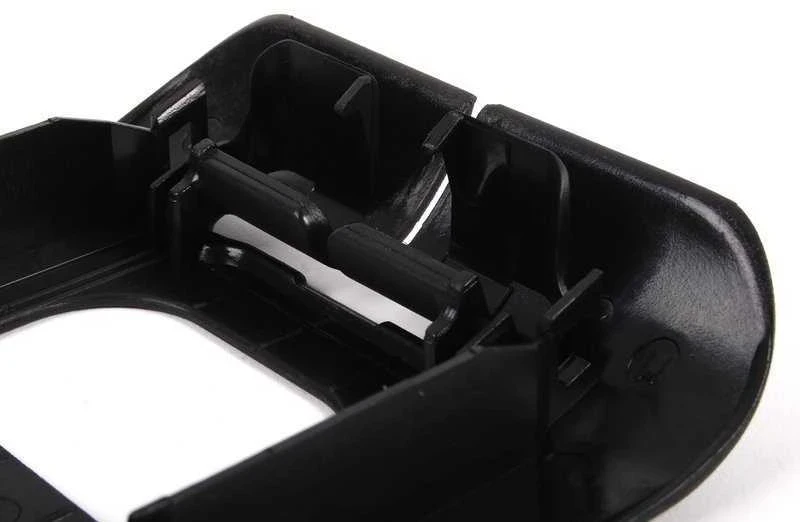 BMW E36 galinių sėdynių diržų apdaila originali 72118179976