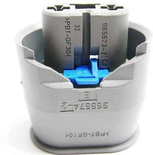 BMW E36 lizdo korpusas Originalus 61138364498, modelis