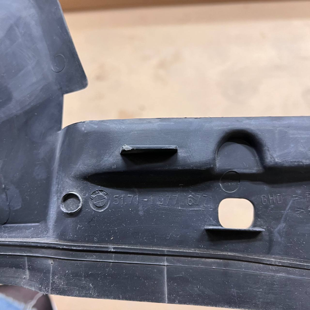 Bmw Priekinio Stiklo Dangtis 3 E36 1990 1999 Originalus 51711977677
