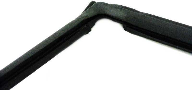 BMW E36 Priekinio stiklo apvadas Trim Seal Original 51311977277