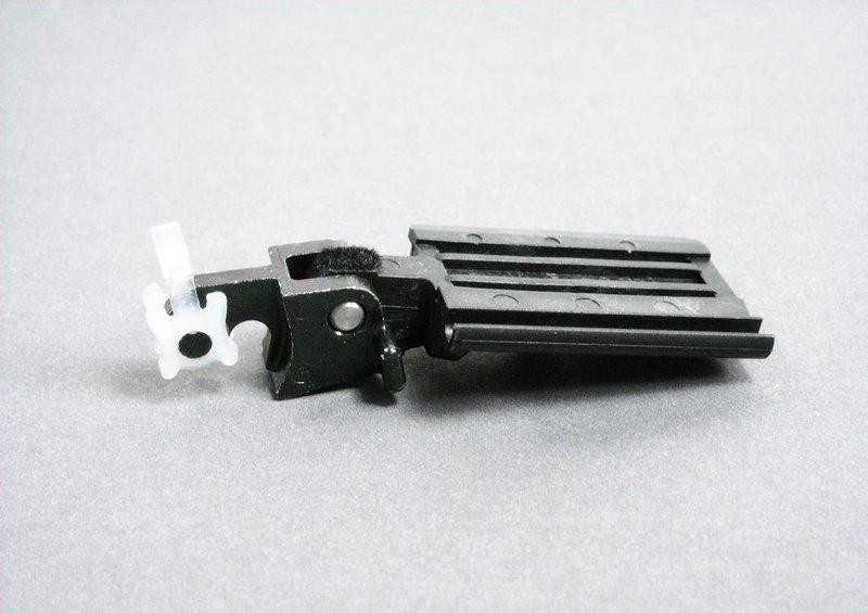 BMW E36 saulės stogo svirties vyrio laikiklis dešinė 8119748 54128119748