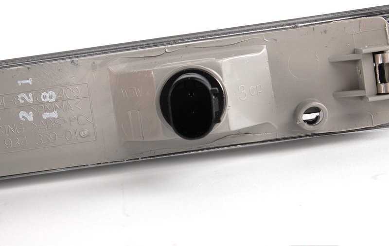 BMW E36 šoninis gabaritinis žibintas kairysis baltas originalus 63148400409