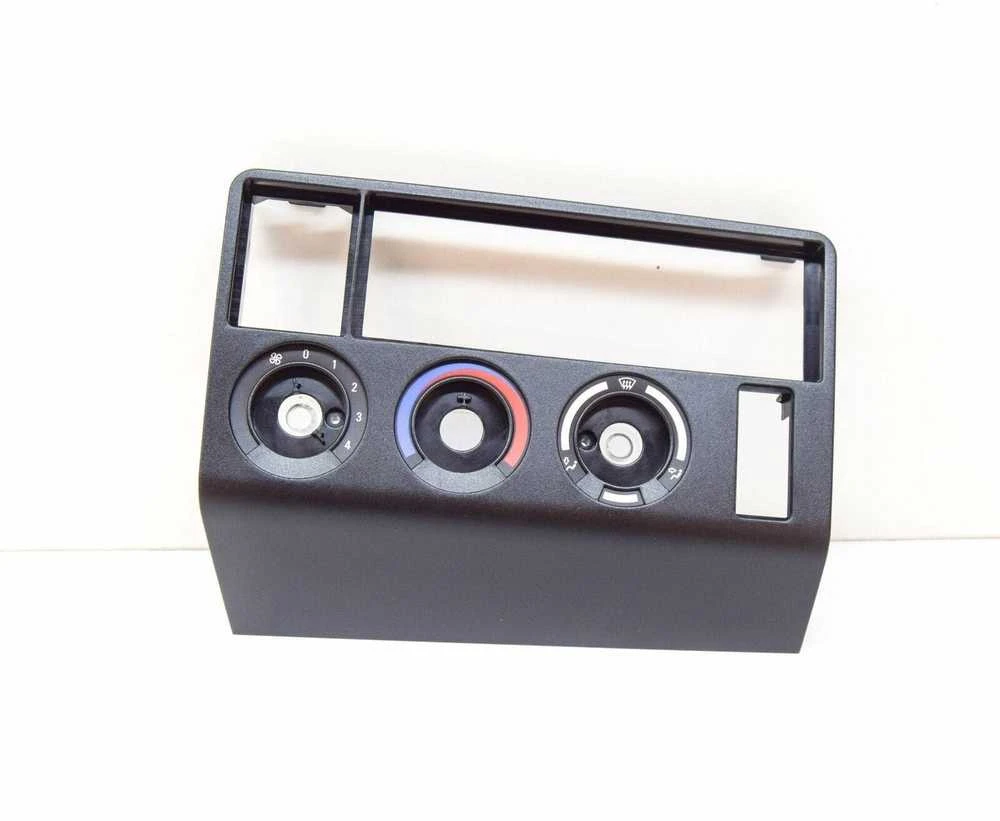 BMW E36 valdymo skydelis originalus 64118368037