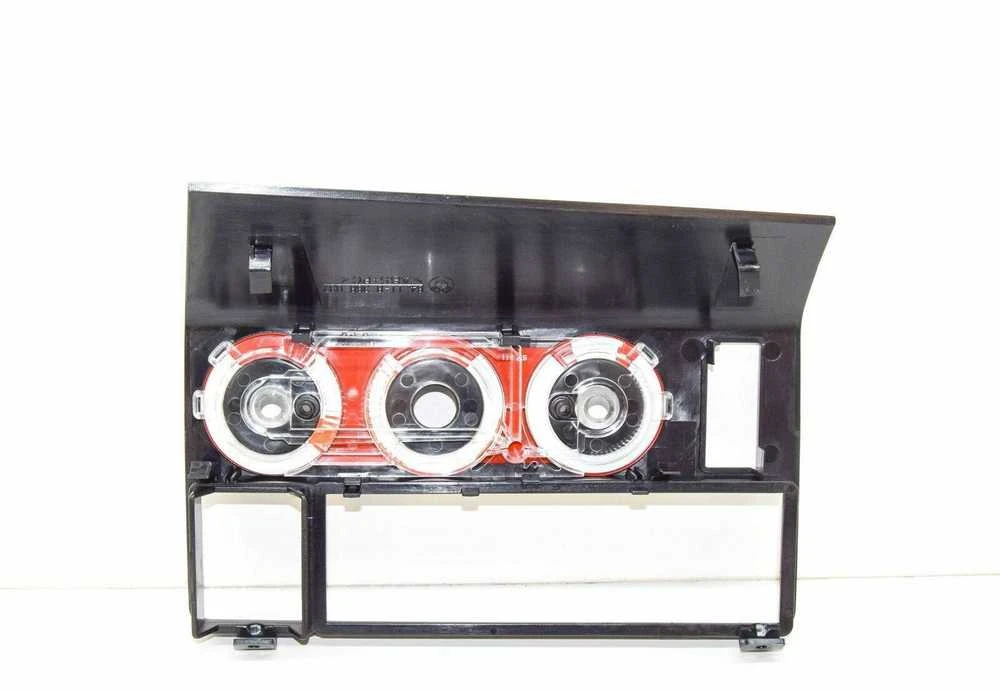 BMW E36 valdymo skydelis originalus 64118368037