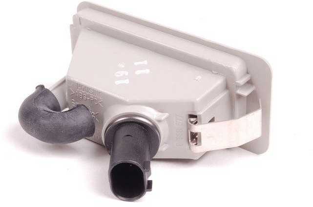 BMW E36 valstybinio numerio ženklo žibinto mazgas originalus 63268389577