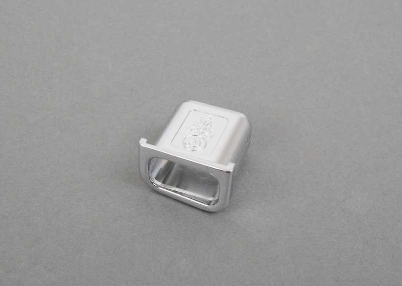 BMW E38 725tds 728i 728iL 730d Dešinysis užrakto tvirtinimo įvorė 51218216714 Originali