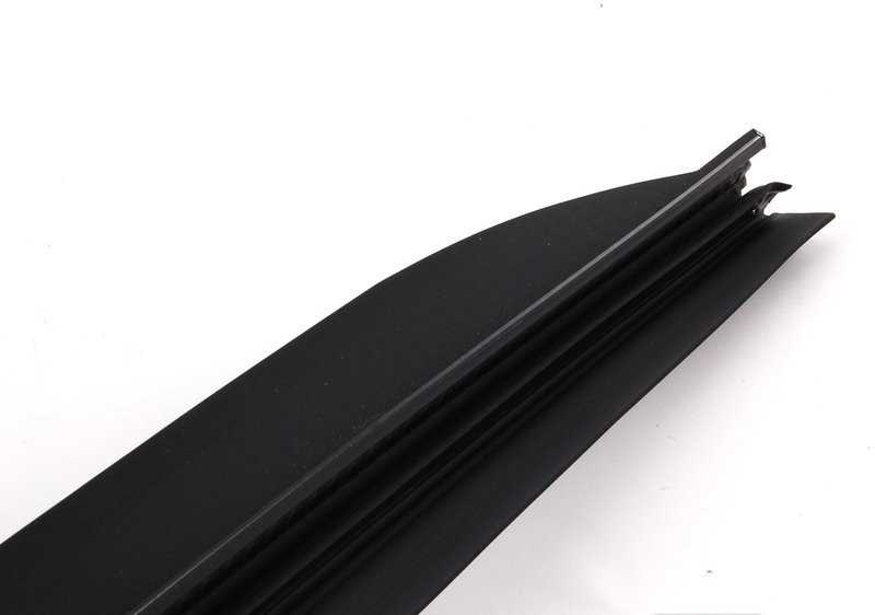 BMW E39 520d 520i 523i 2.4 525d 525i 525td priekinis spoileris 51118216706 originalus