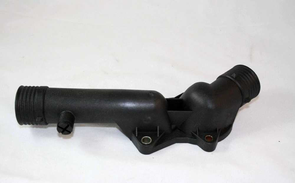 BMW E39 520i 523i 528i E38 728i Termostato korpusas originalus 11531740478