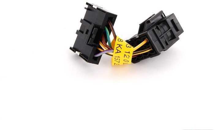BMW E39 adapterio laidas galinio žibinto kairės pusės originalus 63120025517