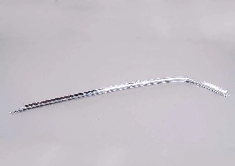BMW E39 bamperio dangtis kairėje pusėje originalus 51128184505