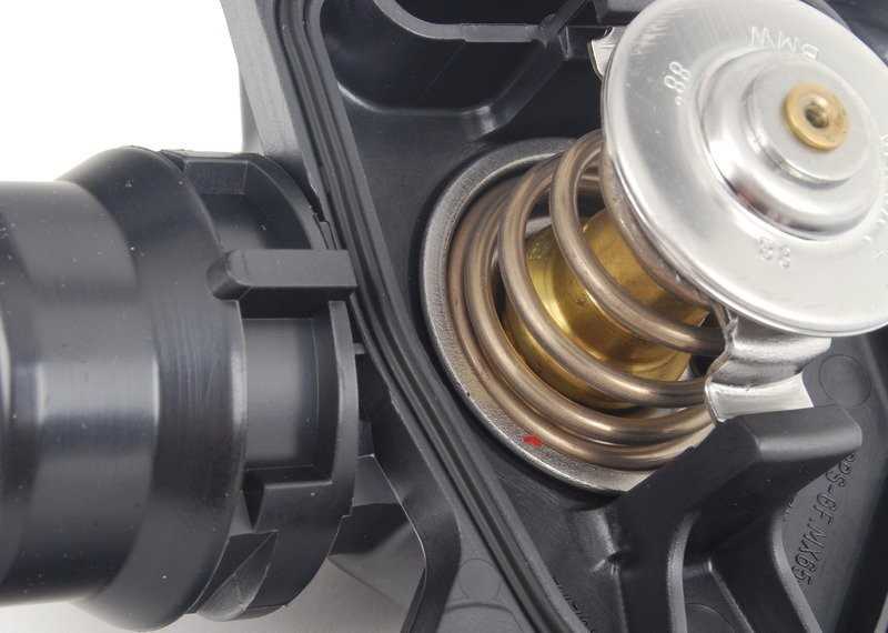 Bmw E39 E38 Termostatas Su Anschlussstutze Originalus 11512247269