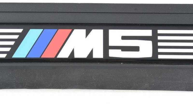 BMW E39 E60 Priekinis Dešinysis Blende Einstieg Originalus 51472466368