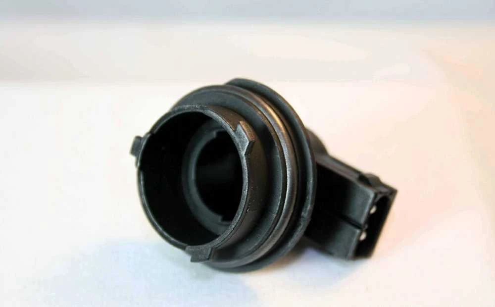 BMW E39 lemputės lizdas trečiajam stabdžių žibintui originalus 63258375599