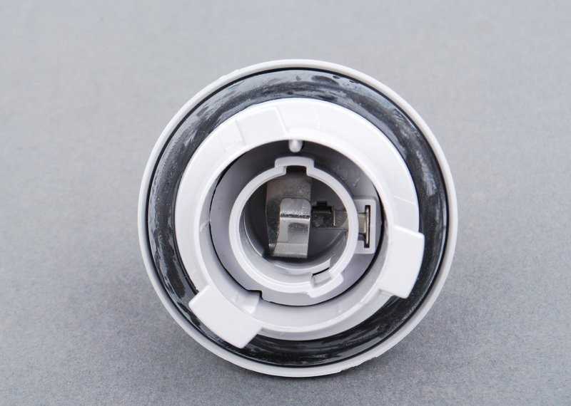BMW E39 posūkių indikatoriaus lemputės lizdas originalus 63126908407