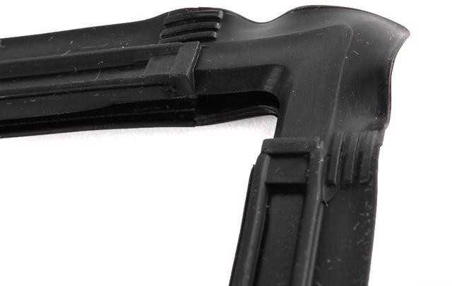 BMW E39 Sedano Priekinio Stiklo Apdailos Sandariklis Originalus 51318159785