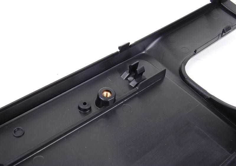 BMW E39 valstybinio numerio ženklo pagrindo centrinė smūgio juosta originali 51118174849