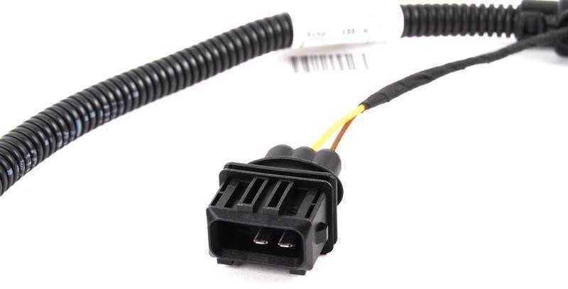BMW E39 variklio korpuso adapterio laidas Originalus 12514592703