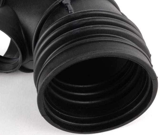 BMW E39 variklio oro įsiurbimo žarna originali 13547505838