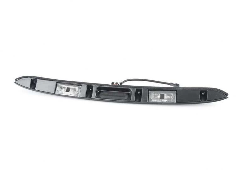 BMW E46 320i 323i 328i Sedano bagažinės dangčio rankena su rakteliu, originali 51137171699