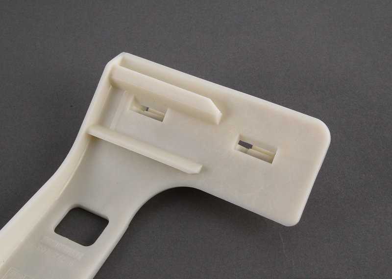 Bmw E46 Dešinės Pusės Gidai Originalus 51117065476