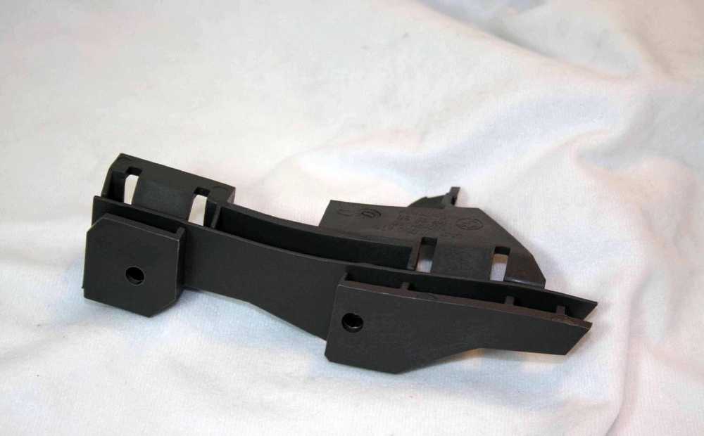 Bmw E46 Dešinės Pusės Gidai Originalus 51117065476
