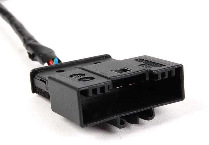 BMW E46 galinių LED žibintų adapterio kabelių rinkinys originalus 61120153650