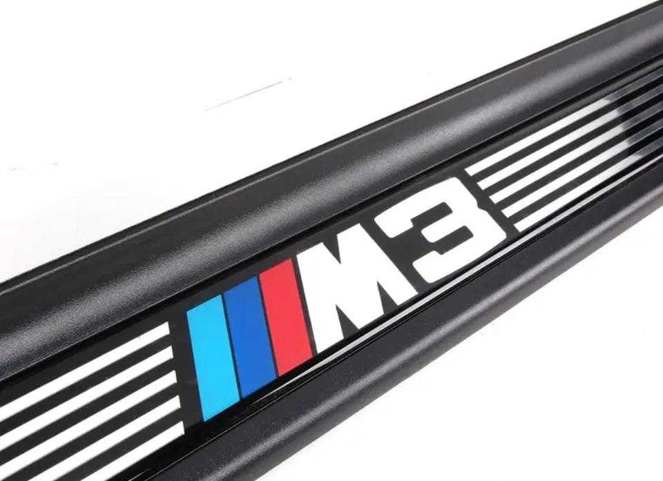 BMW E46 M3 Kairysis Durų Slėptuvas 51477891927
