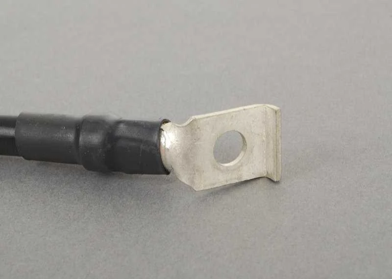 BMW E46 oro filtro korpusas originalus 13711438768