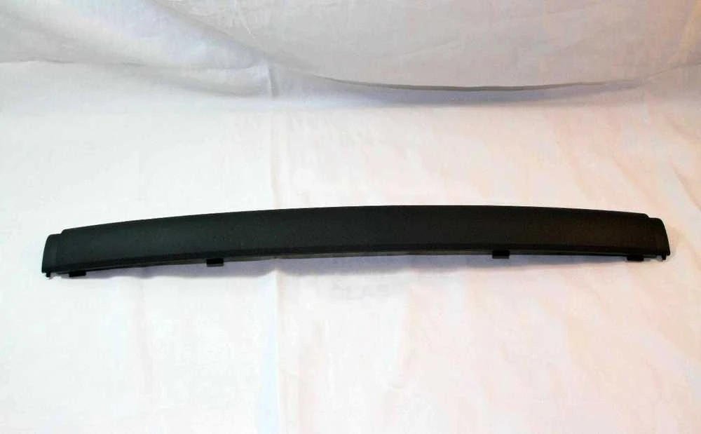 BMW E46 apsauginė juostelė priekinis centrinis bamperis Originali 51117030611