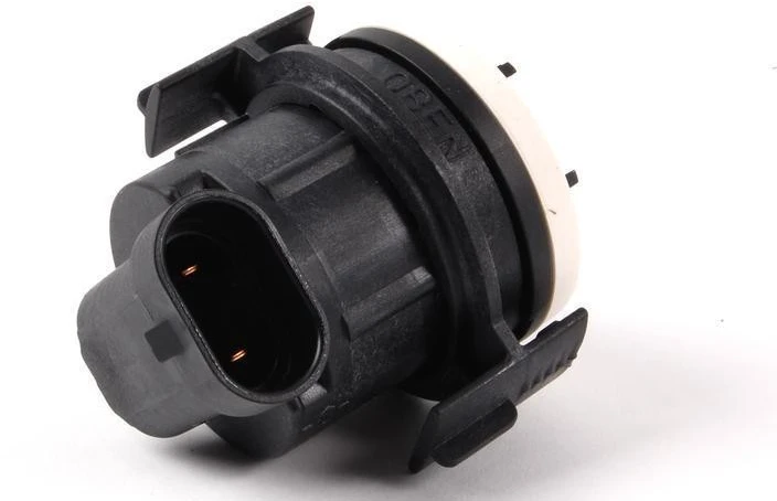BMW E46 priekinių žibintų lemputės lizdas originalus 63128380207