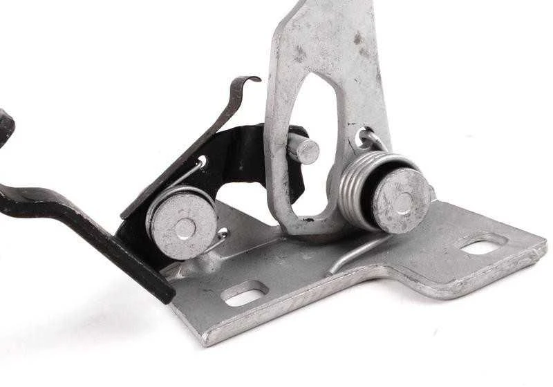 BMW E46 variklio dangčio gaubto kairės pusės fiksatorius 51238213029